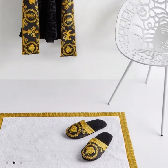 I ❤️ Baroque Slippers - Picture 7 of 7